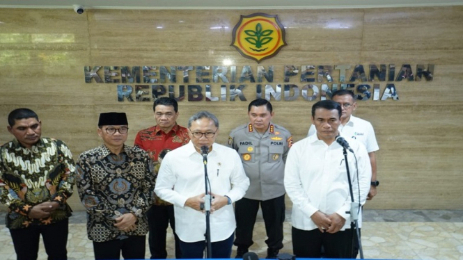 Menko Zulhas Apresiasi Kerja Keras Mentan Amran, Optimistis Swasembada Pangan Tercapai pada 2028