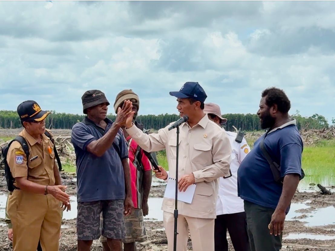 Mentan Ajak Gotong Royong Swasembada Pangan untuk Kesejahteraan Masyarakat Adat