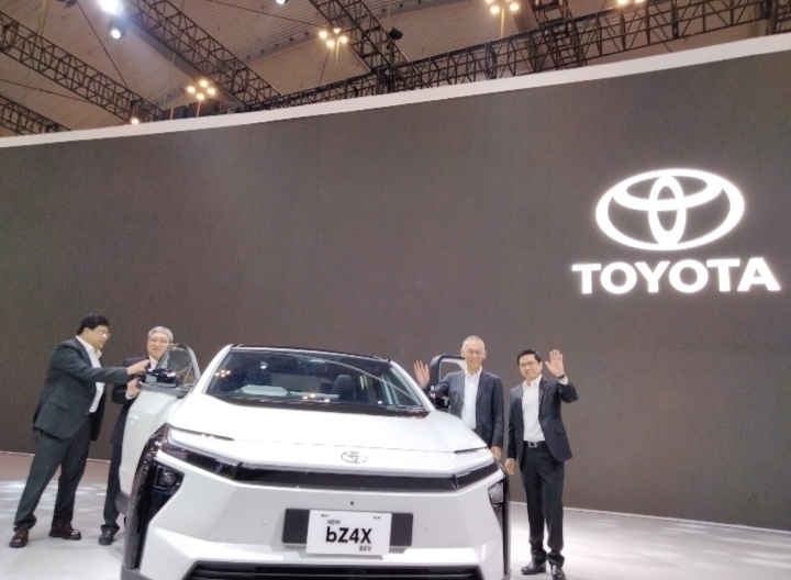 Kamis Besok Opening Ceremony GIIAS 2025, Pengunjung Bisa Test Drive Gratis