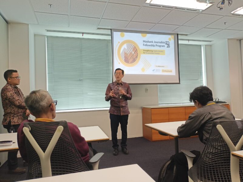 Maybank Indonesia Melayani Jasa Perbankan secara Menyuluruh