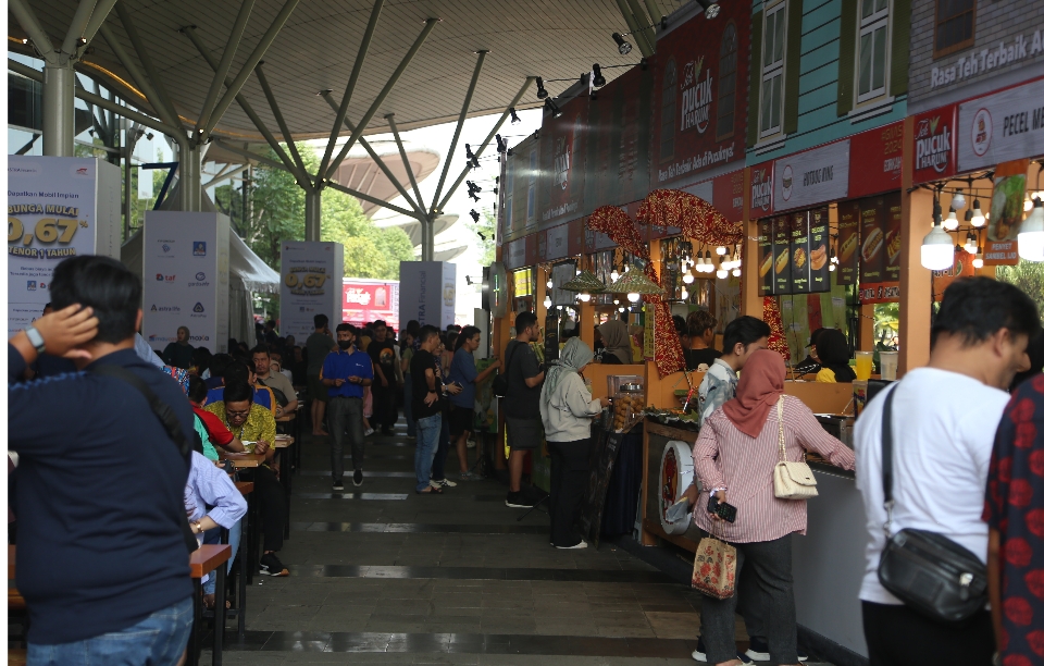 Kulineran Seru Sambil Jelajahi Inovasi  Otomotif di GIIAS 2026