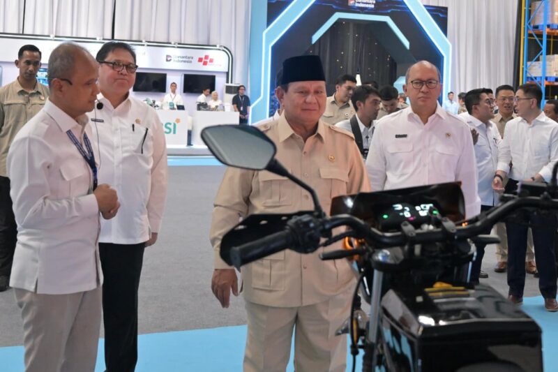 Resmi, Presiden Prabowo Luncurkan Motor Listrik Nasional