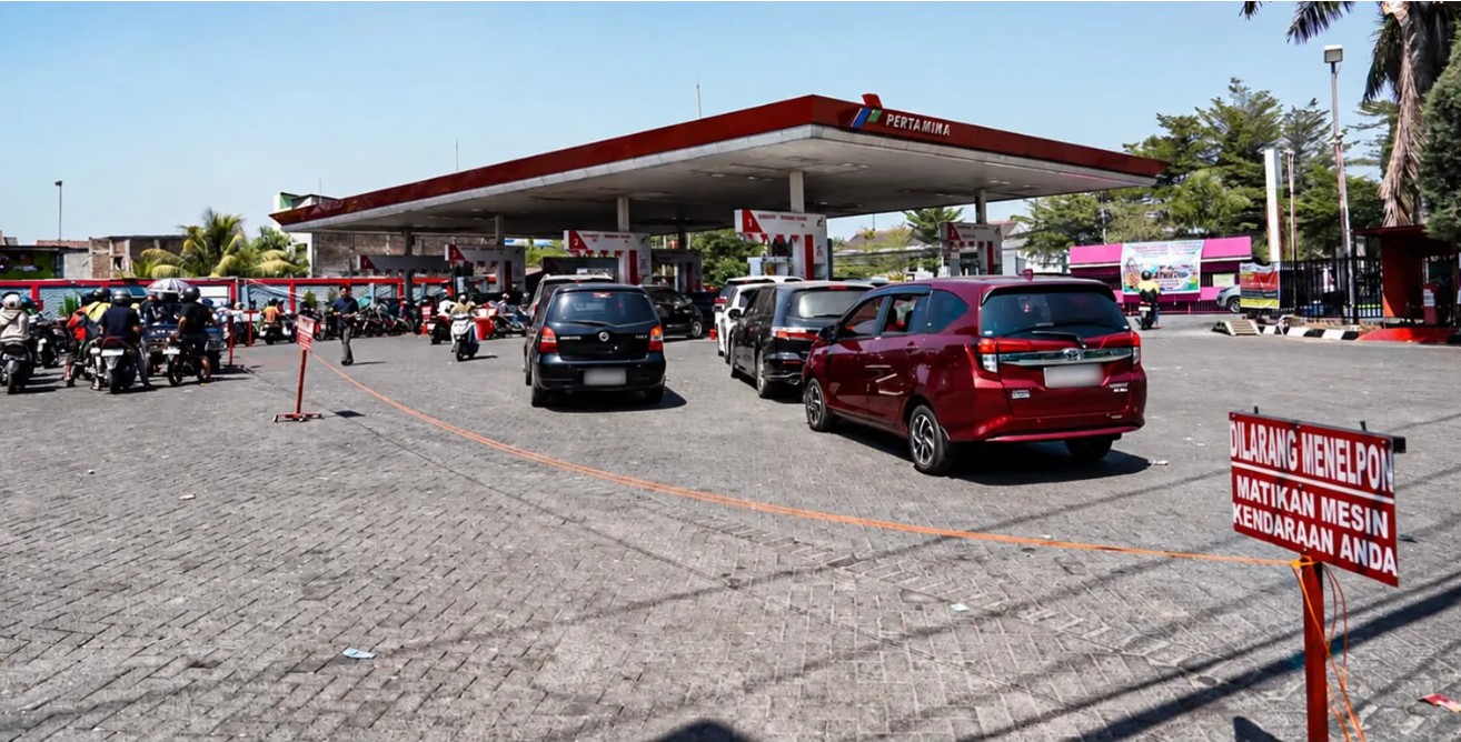 YLKI Desak Pertamina dan ESDM Transpran soal Stok dan Distribusi BBM