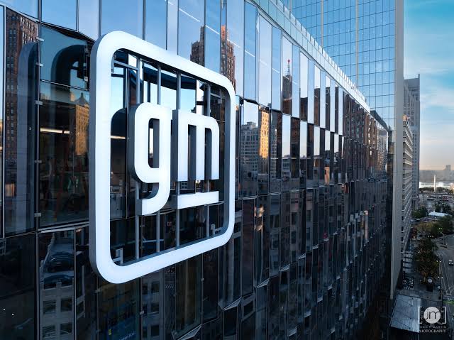 GM Akan Tawarkan SUV Hibrida, Langkah Strategis untuk Beralih dari EV